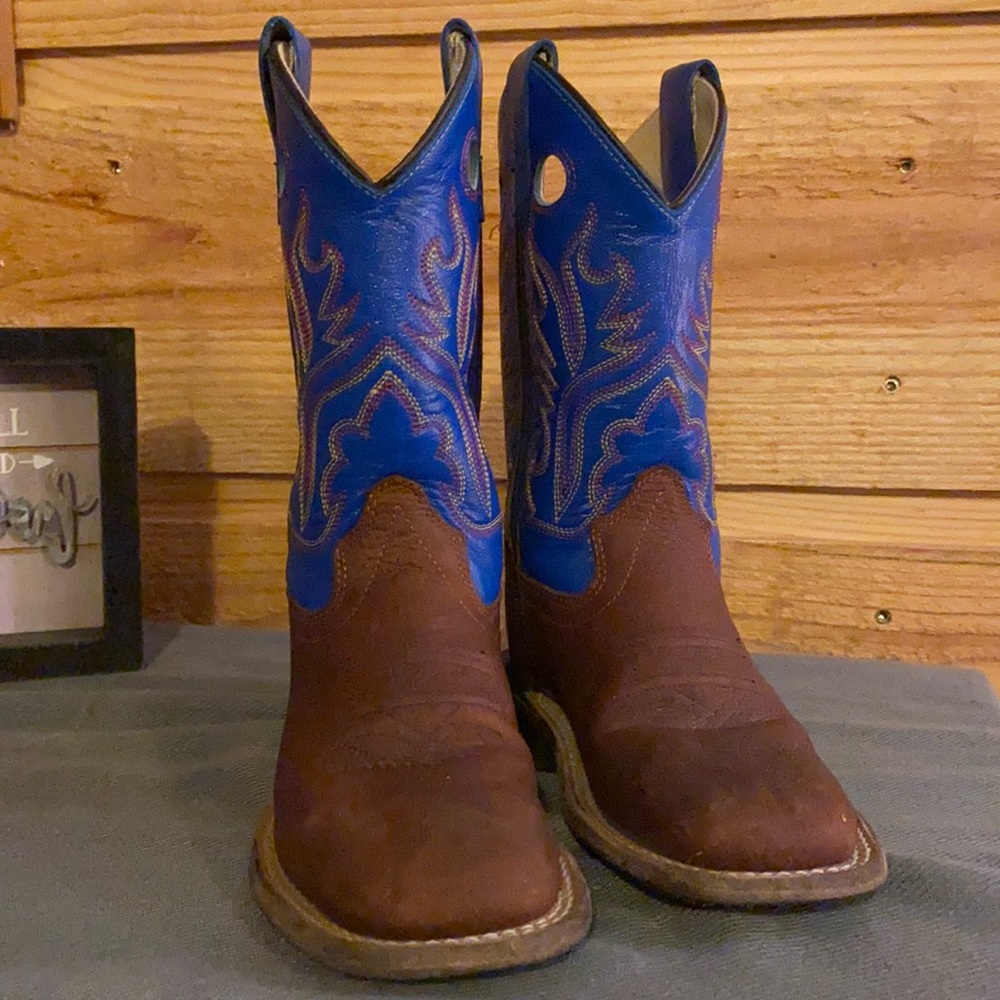 Cody James Boots size 10